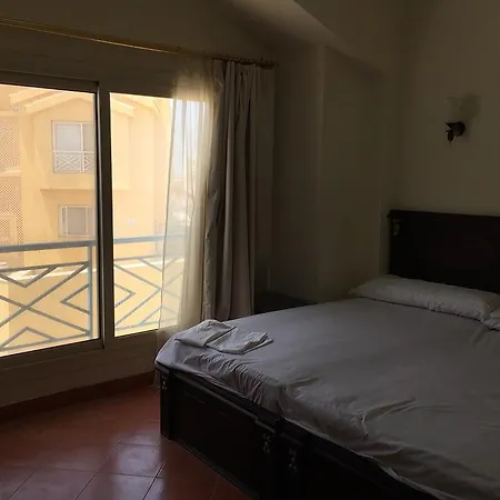 Villa Oussama Porto Families Only Ain Sukhna Exterior photo